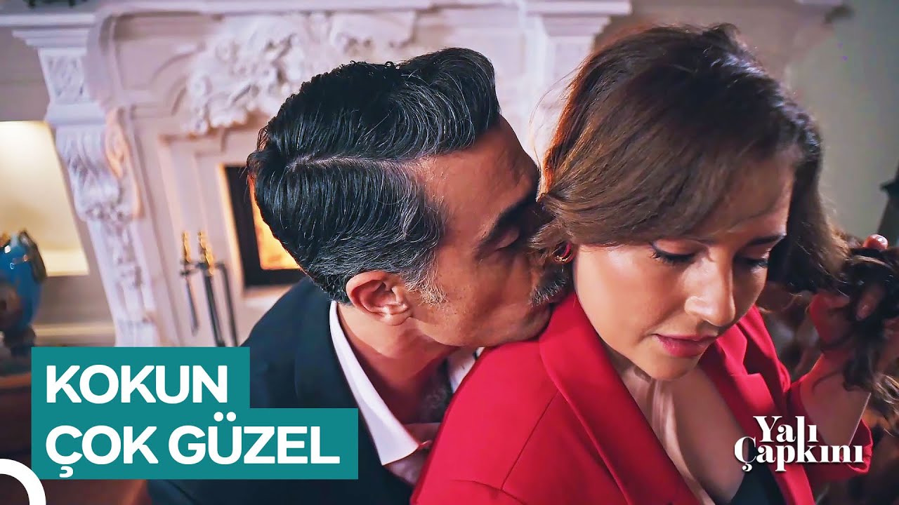 Kazım'dan Zerrin'e Kolye Hediyesi | Yalı &Ccedil;apkını 64. B&ouml;l&uuml;m