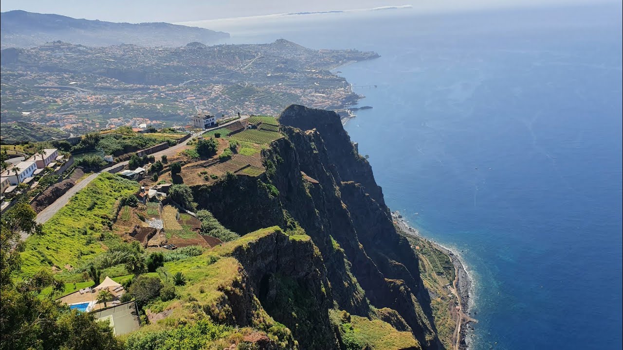 Cabo Gir&atilde;o 580m klif na Maderze. Tylko dla widz&oacute;w o mocnych nerwach!