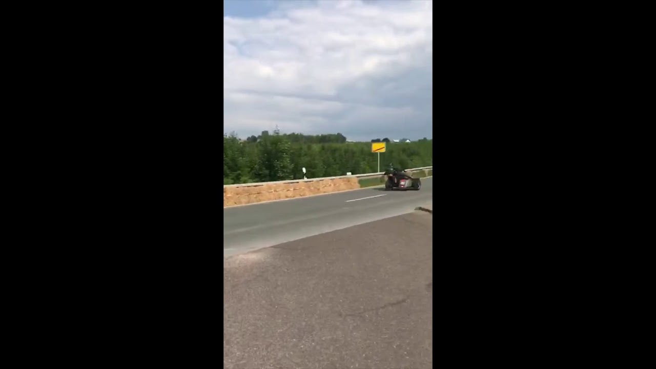 Honda Sidecar Goldwing Gespann Duna 1200 cafe racer