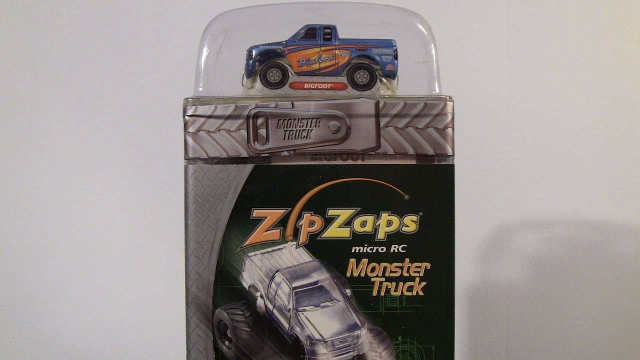 Zip Zips Micro RC Monster Truck BIGFOOT 2005 Unboxing and Running