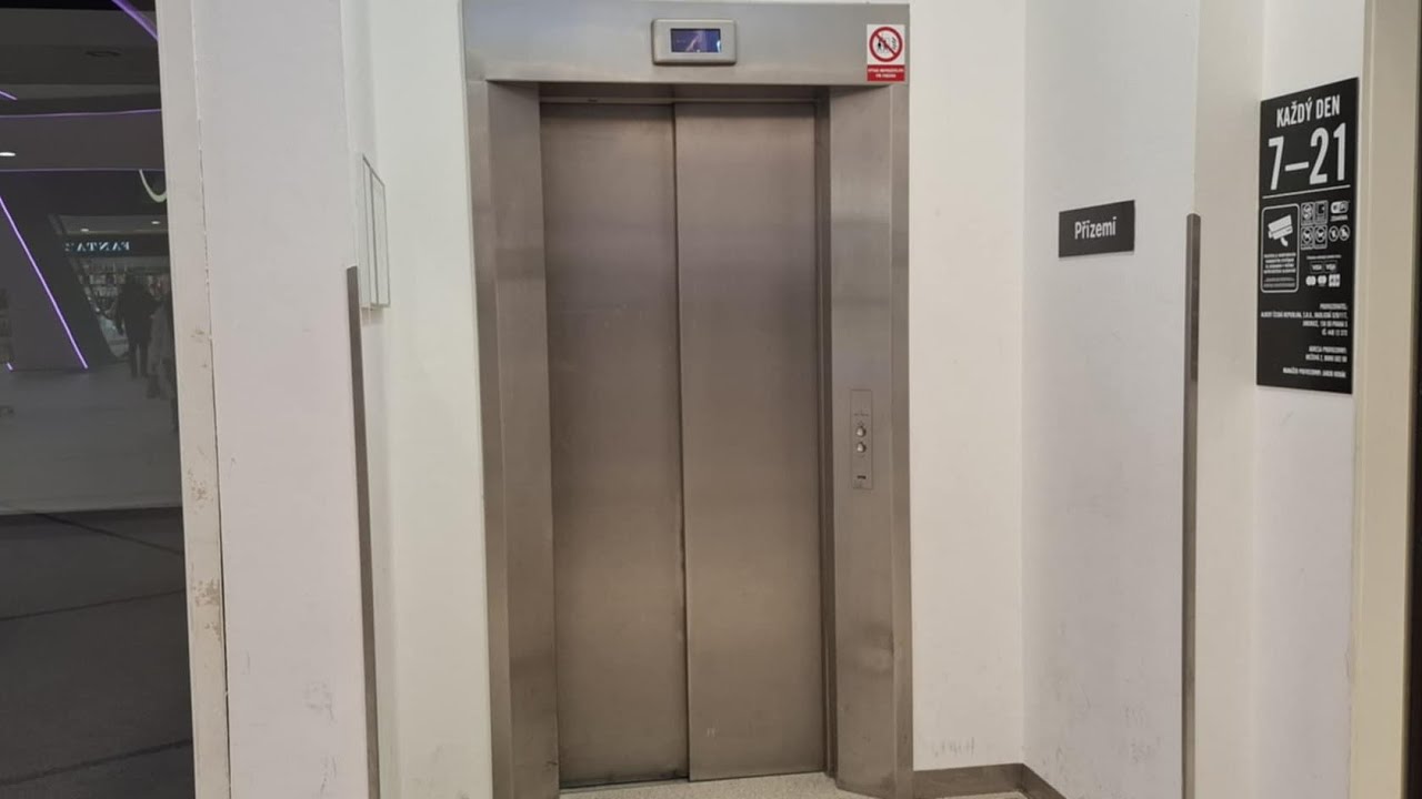 Mašel jsem v Brně OTIS GEN 2 Z ROKU 2000!!!