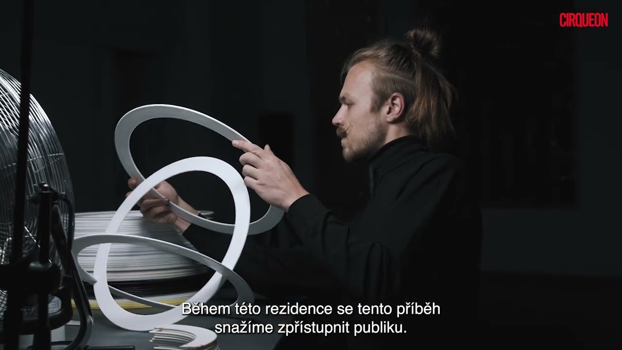 CIRQUEON RESIDENT: Aleš Hrdlička a Matthias Romir – Orbiting Zero