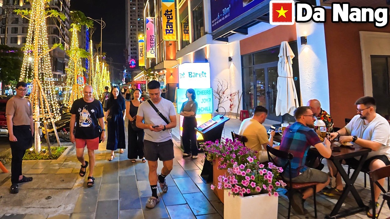 DA NANG VIETNAM Nightlife at An Thuong Tourist Area - Chilling Relaxing Vibes & Night Atmosphere