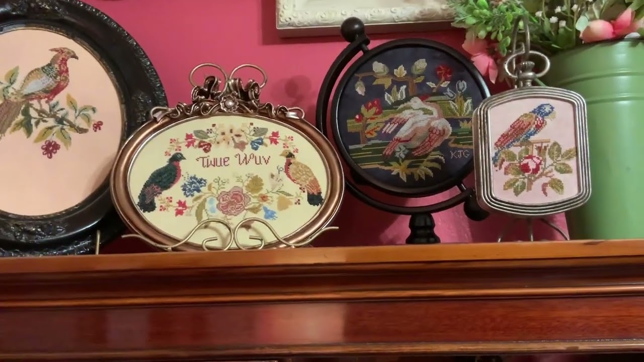 Flosstube extra:  New cross stitching room and what’s on my walls!