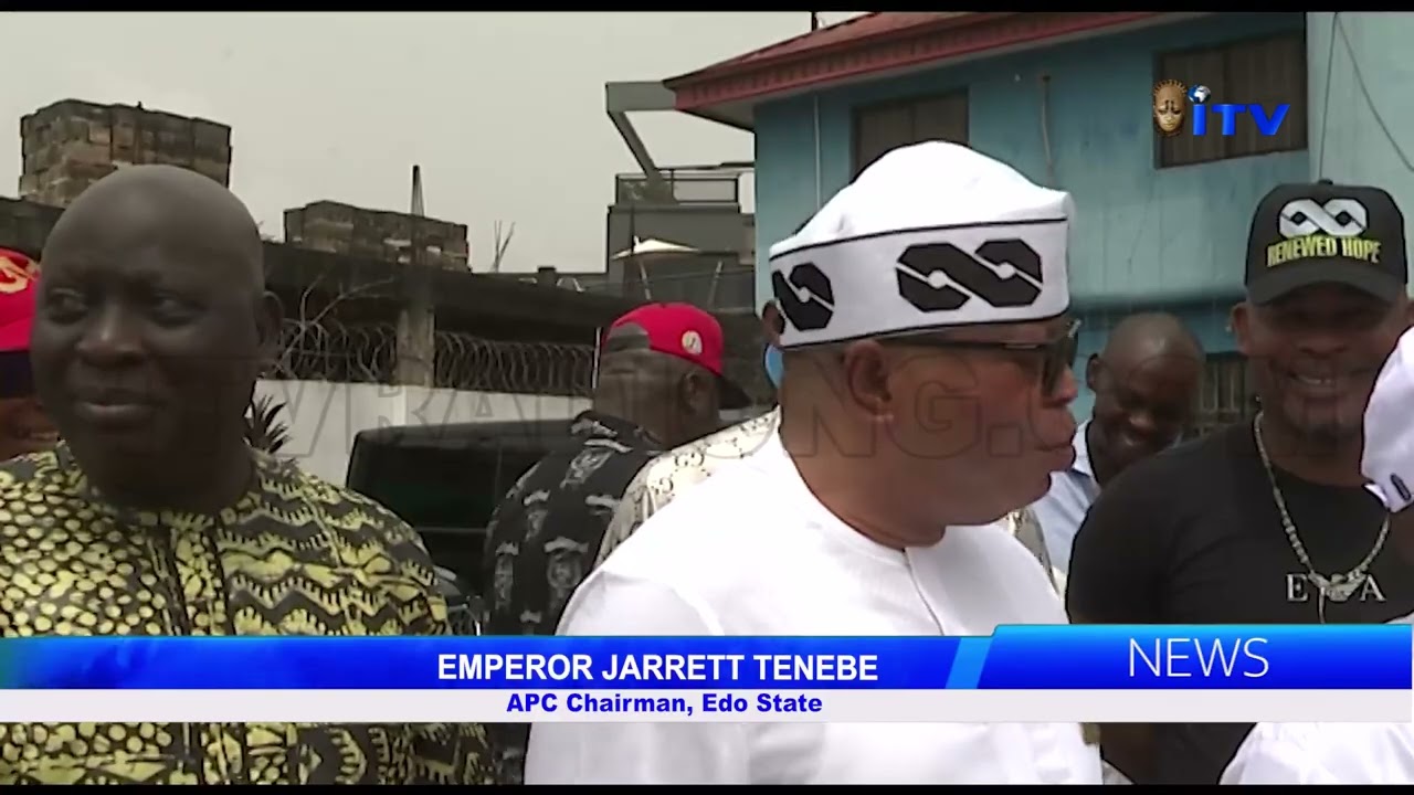 BUS DONATION:  Speaker Of Edo Assembly Donates Bus To APC Secretariat