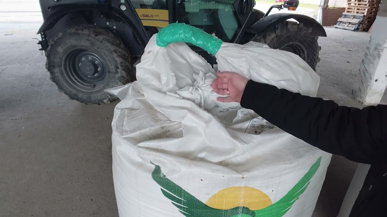 Uree sau Îngrășăminte Complexe? Diferențele explicate de Ingineru' de Serviciu!