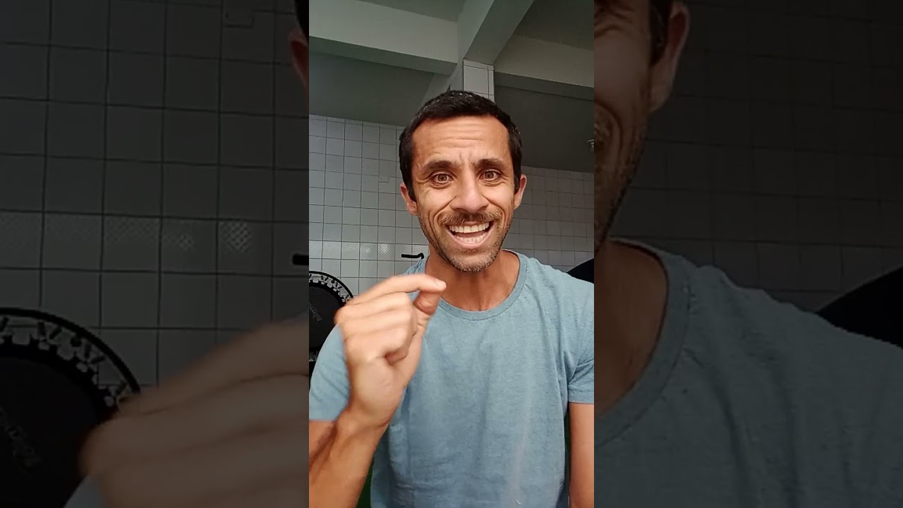 Realidade em Movimento: A falácia da atualização e a re-superficilização estética e moral humana