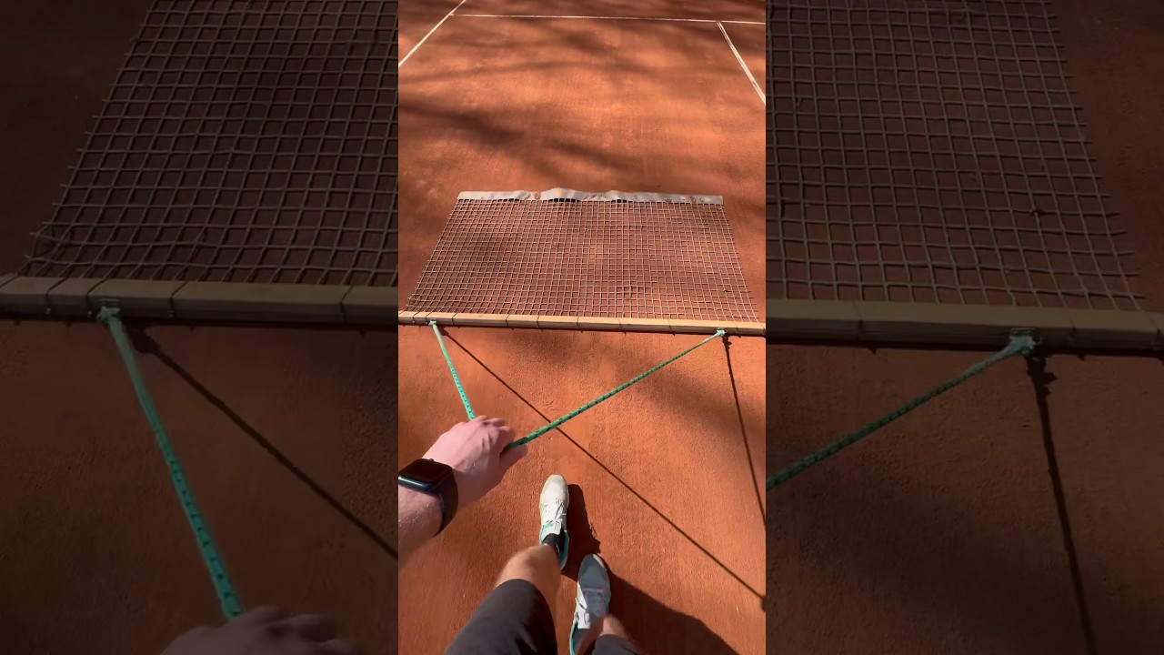 Przygotowanie kortu ceglanego na letni sezon 🧱                   #tenis#tennis#tenniscourt