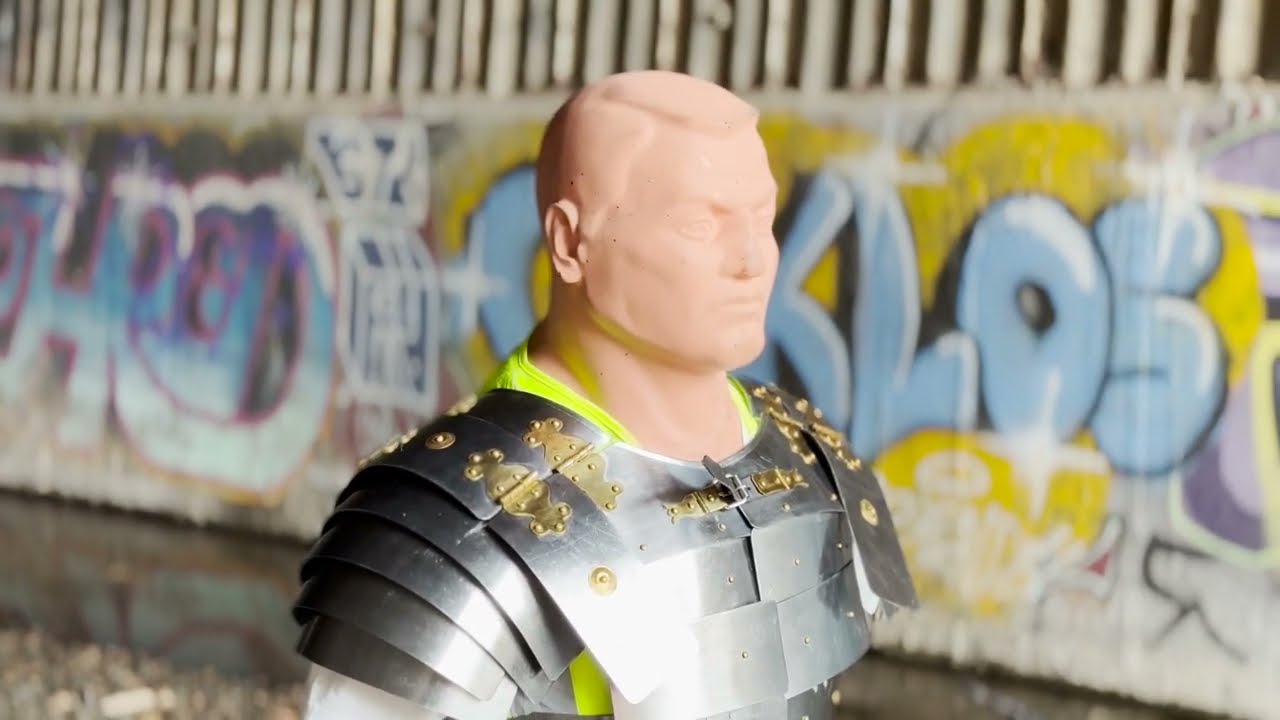 Kevlar Sling vs Roman Armor