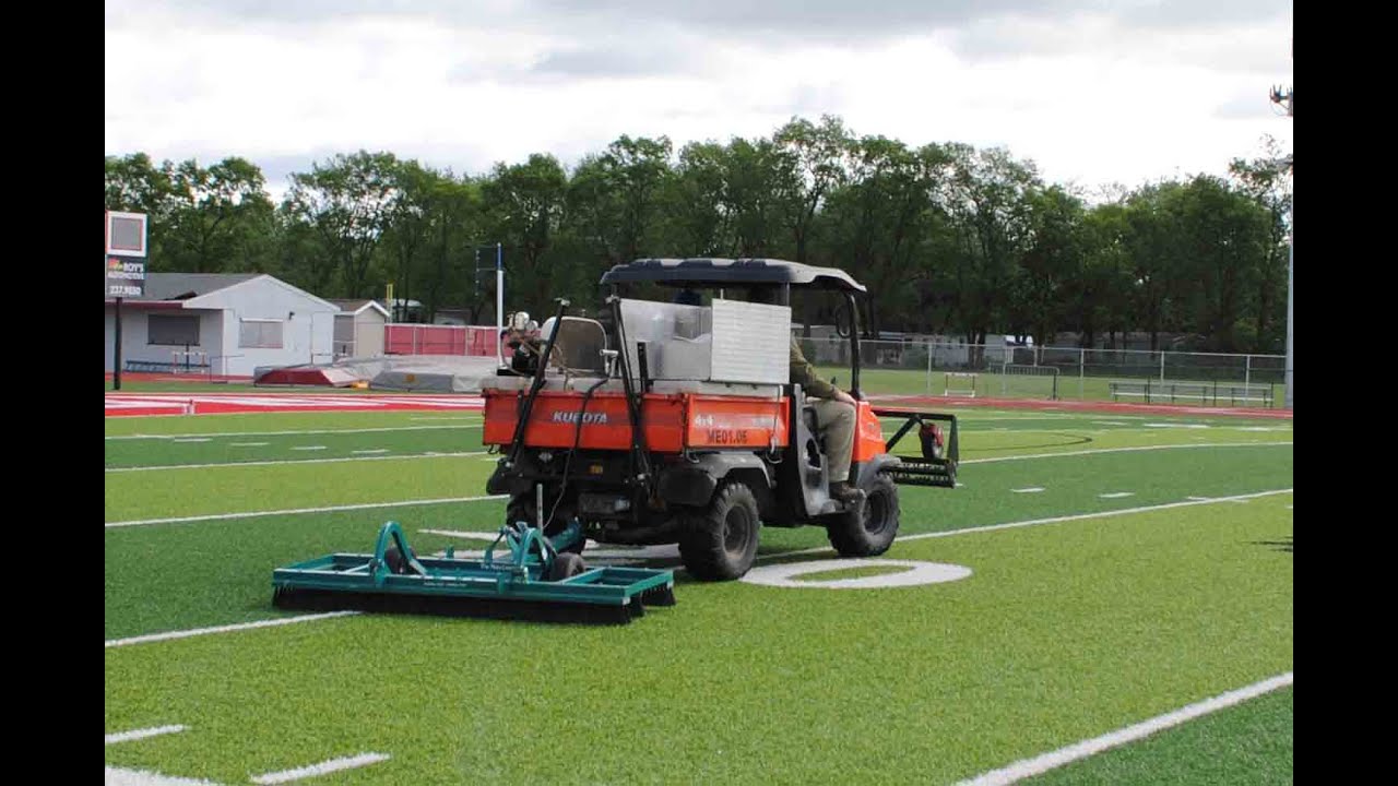 Motz365 Maintenance | How to Groom a Turf Field