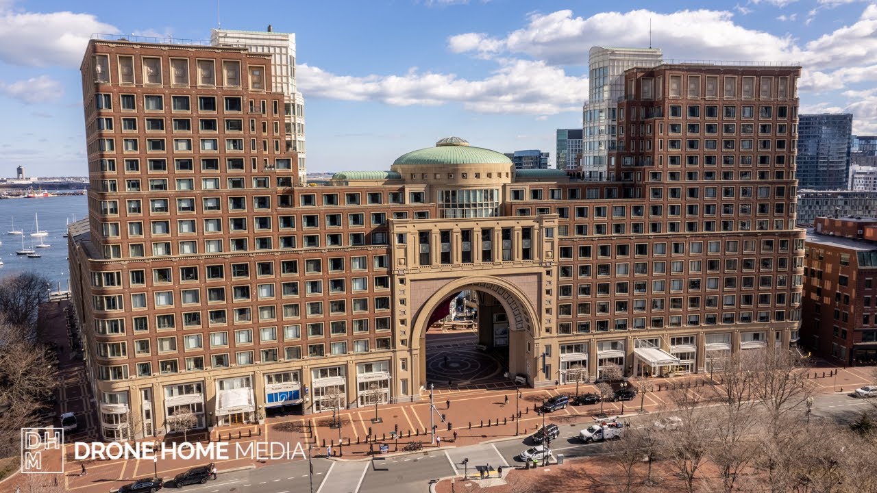 Step Inside A $5 million Penthouse On Boston's Rowes Wharf