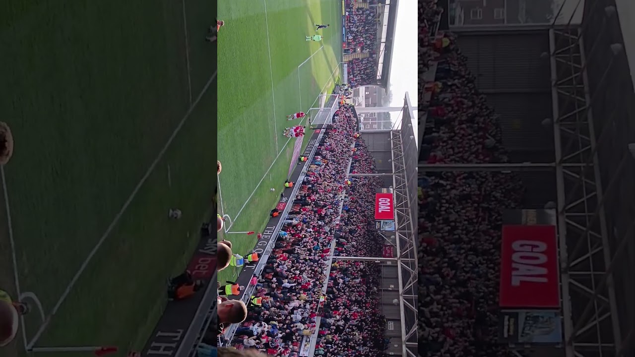 Wrexham Fans Going Mental #uk #football #Wales #wrexham #wrexhamfc #skybetleagueone