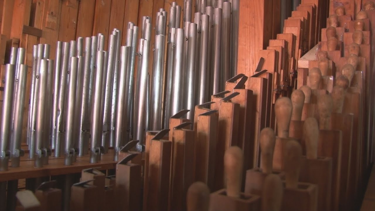 Oprava organu v kostole ECAV v Pribyline pred dokončením