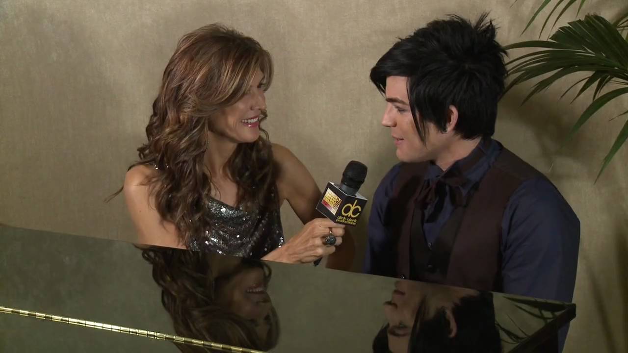 Adam Lambert Interview at the 2009 American Music Awards Press Conference