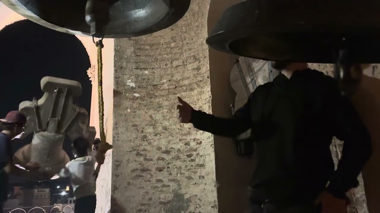 Repique de Campanas Segunda Llamada Parroquia de San Francisco 