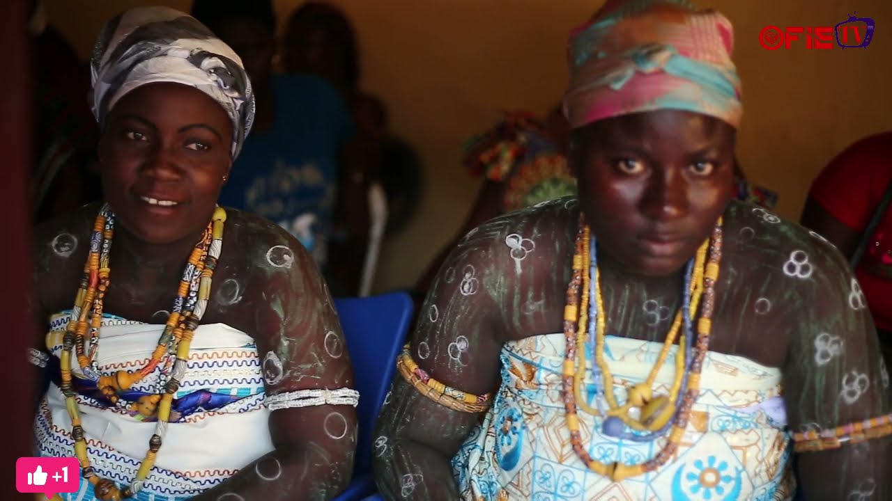 Aburi Odwira Festival - feeding of the ancestors @ KOBIM river - full video