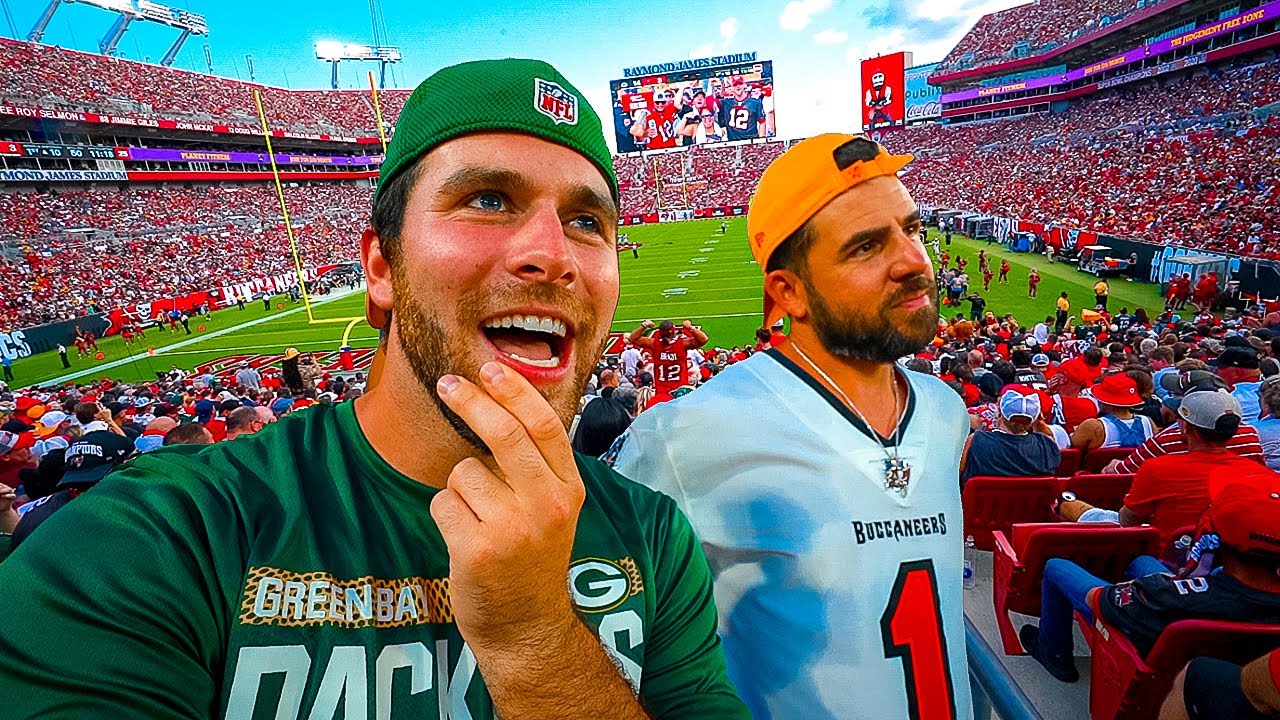 FIGHT Breaks Out At The Green Bay Packers VS. Tampa Bay Buccaneers Game 2022
