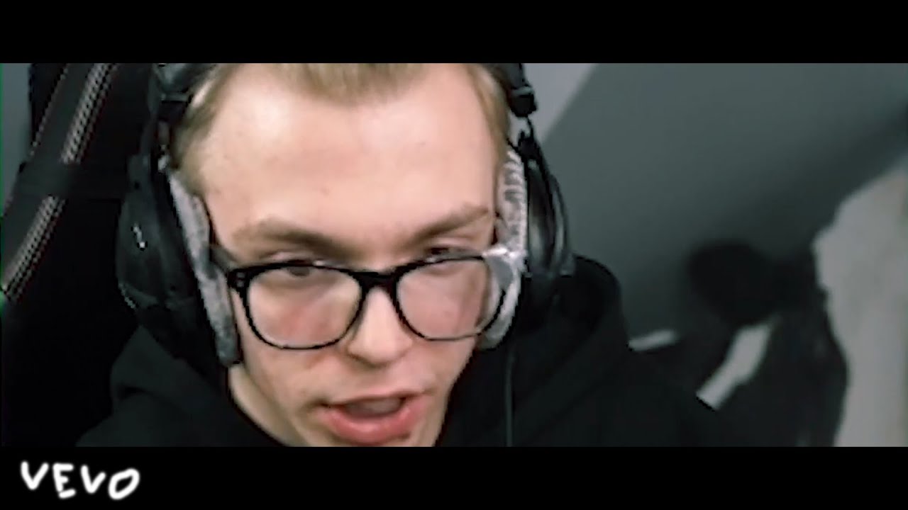 agresywny enigma tworzy agresywną kompozycję muzyczną
