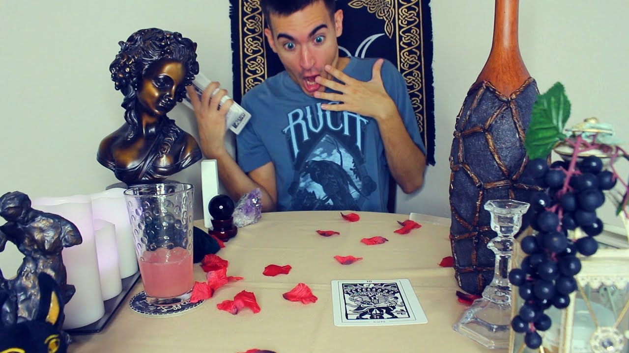 ASMR Fake Worst Best Psychic Reading: Psychic Predictions for 2019 Roleplay