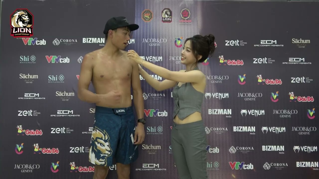 B&ugrave;i Văn H&ugrave;ng chia sẻ c&ugrave;ng MC Jenny