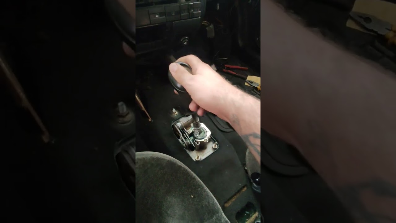 Swap de C&acirc;mbio realizado em um Golf Mk3 GLX ! c&acirc;mbio usado de Golf Mk4, Bora, Audi A3! Top demais !