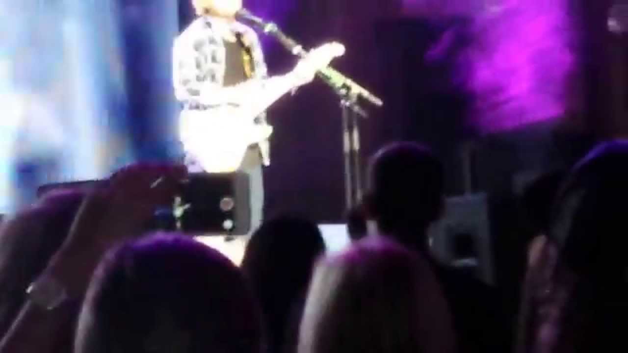 Ed Sheeran - Thinking Out Loud @ Blossom - Cuyahoga Falls, OH 9/18/15