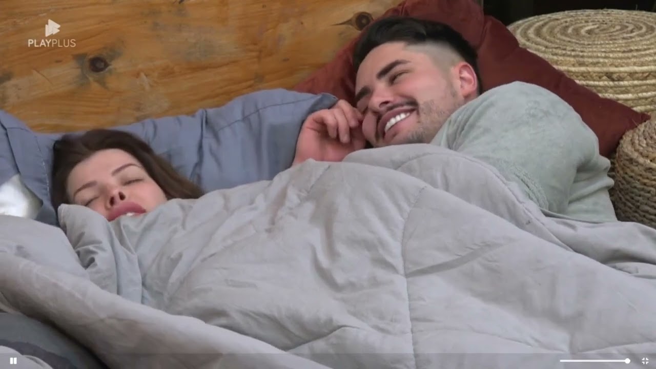 Rachel S. Fazendo Coisas Aleatórias // EPISÓDIO 4 // '' Interpretação de sonhos e Chá de Hortelã''