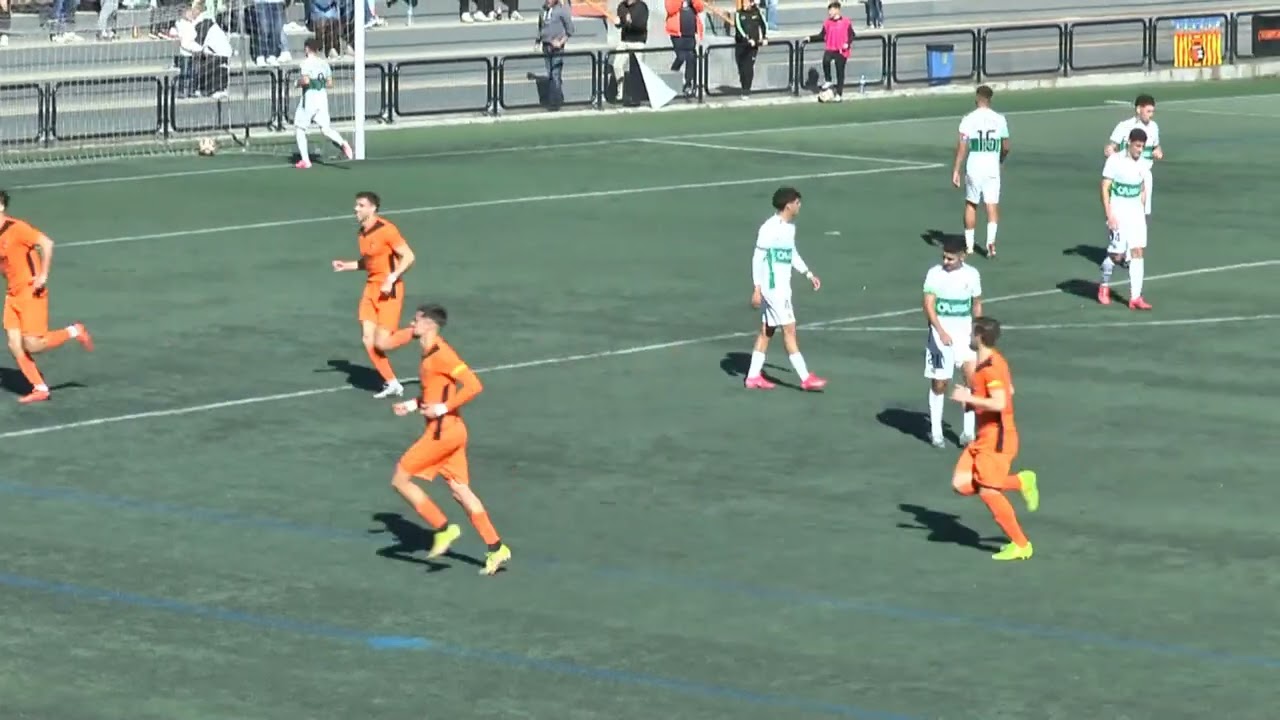 Resumen Torrent CF vs Elche Ilicitano CF · Temporada 24/25