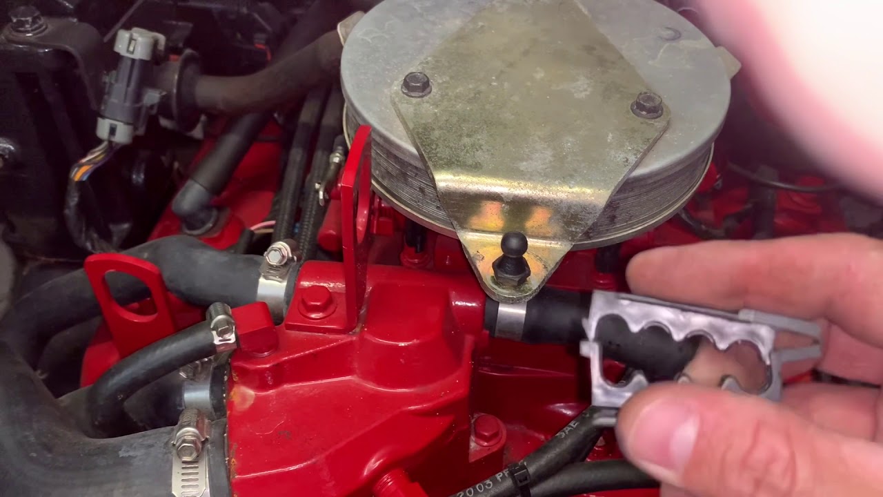 Volvo Penta 4.3L GXI-E Plugs, wires and distributor cap replacement