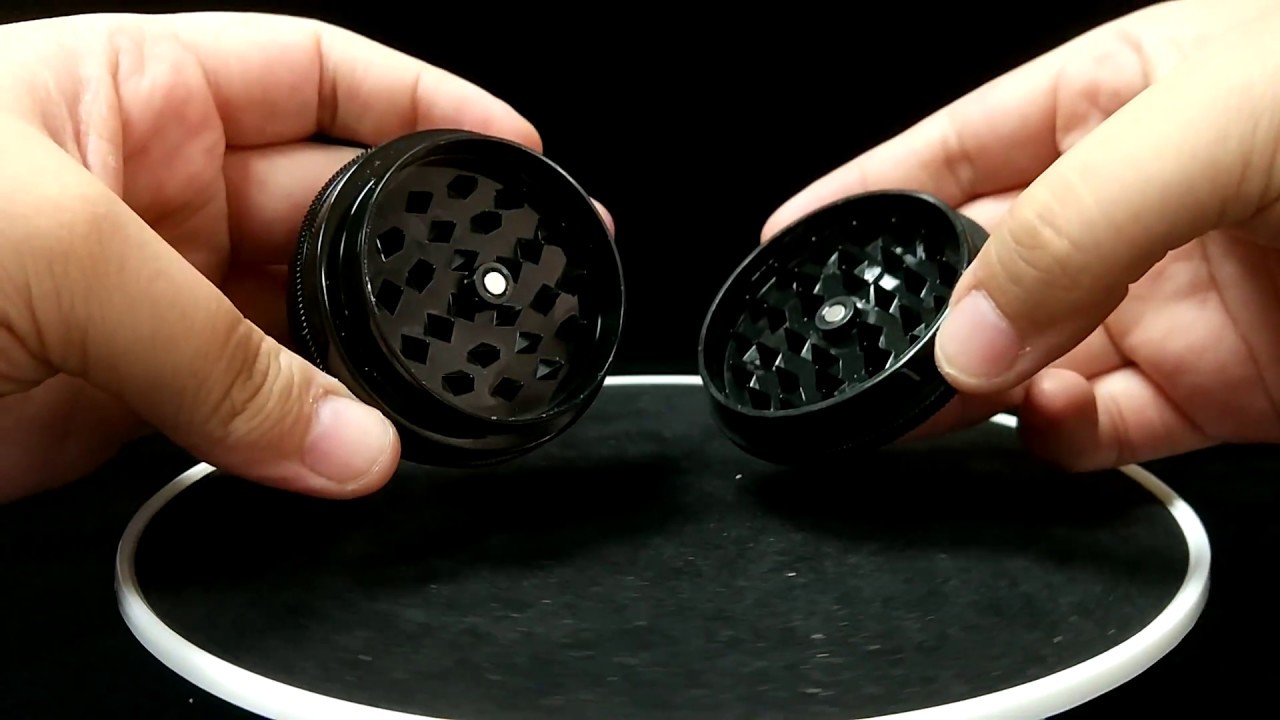 Strong Black 3 Pieces Magnetic Acrylic Grinder 2.4 Inch With Shark Shape Teeth For Weed