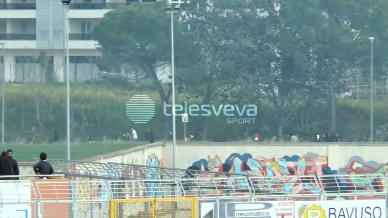 +++SASSAIOLA TRA TIFOSI (IL VIDEO): MOMENTI DI FORTE TENSIONE PRIMA DI TEAM ALTAMURA-MATERA+++