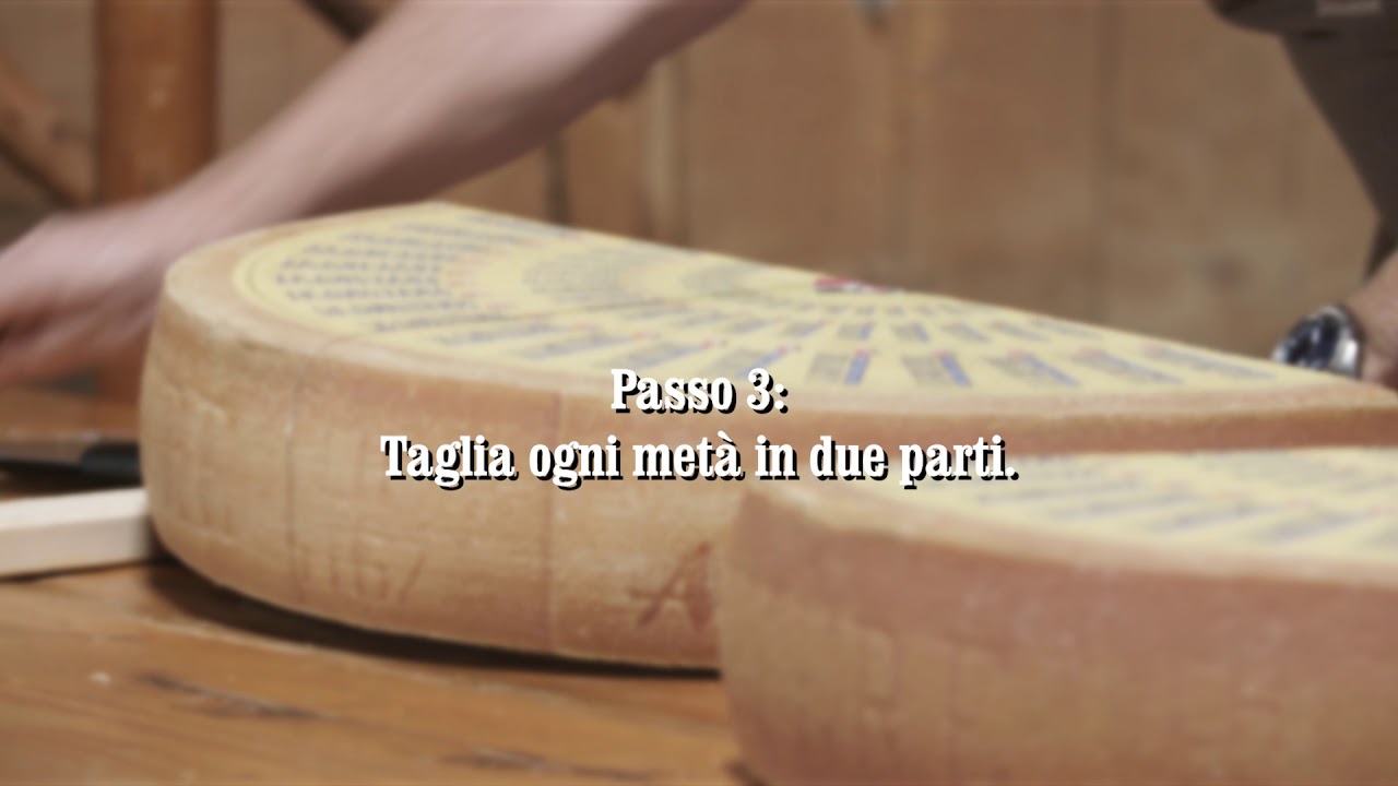 Come tagliare una forma di Gruyère AOP