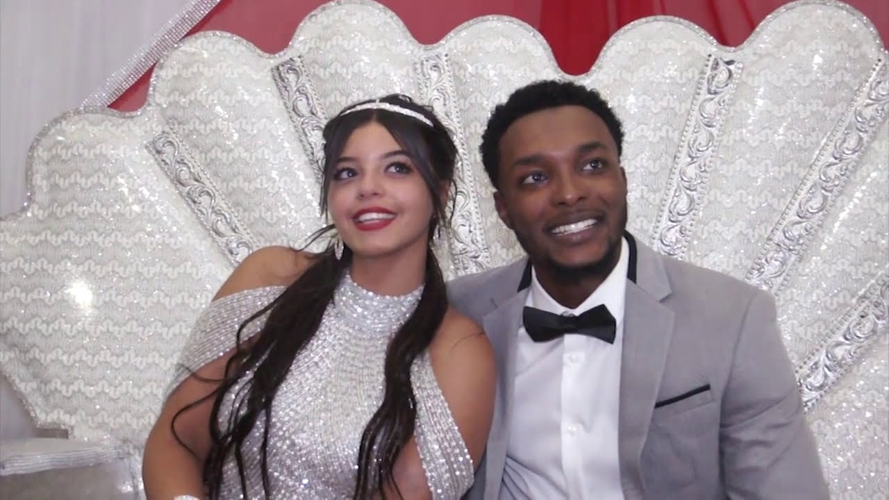 OUKOUMBI DJAMEL  ET  LEA  MLIMANI MBADJINI
