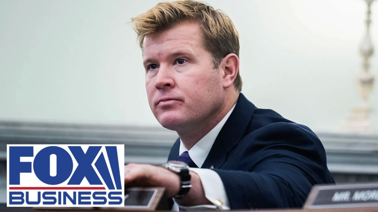 Сенатор Шихи: У Трампа есть &laquo;полный набор вариантов&raquo; в отношении Ирана.