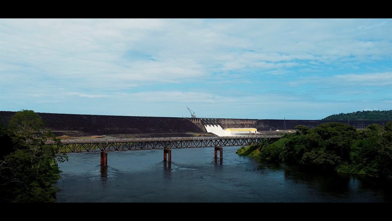 SPCS-Afobaka-waterkrachtcentrale_English subtitles