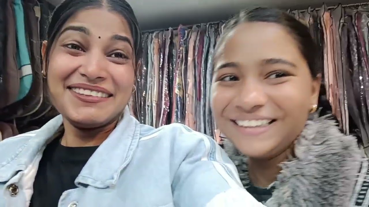 Last Day Shopping 🛍️🛒 in Delhi ☹️#newjourney #dailyvlog #somethingnewjourney 