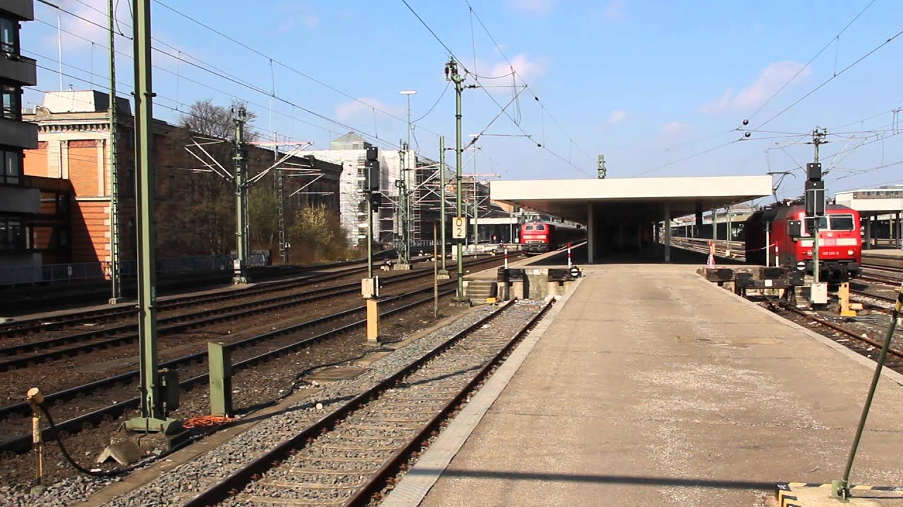 DB 218 450-5 departs Hannover Hauptbahnhof 16 April 2013