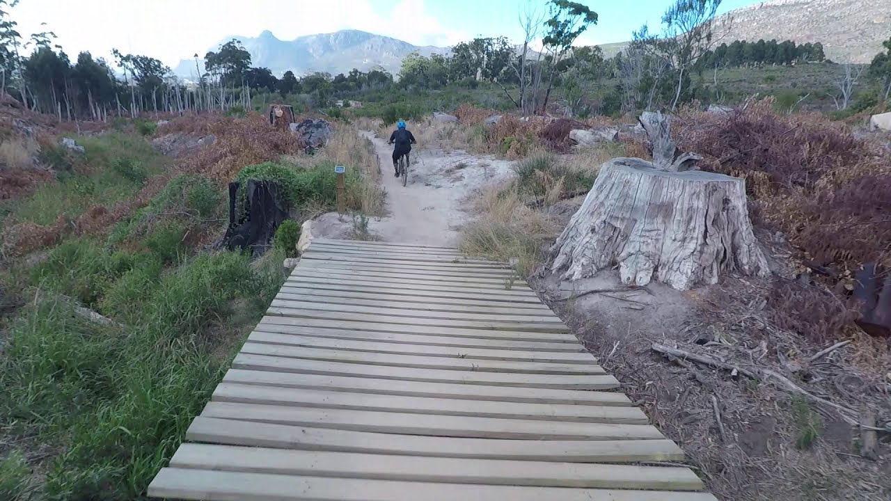 Tokai MTB End of Vasbyt DH behind Nithaam