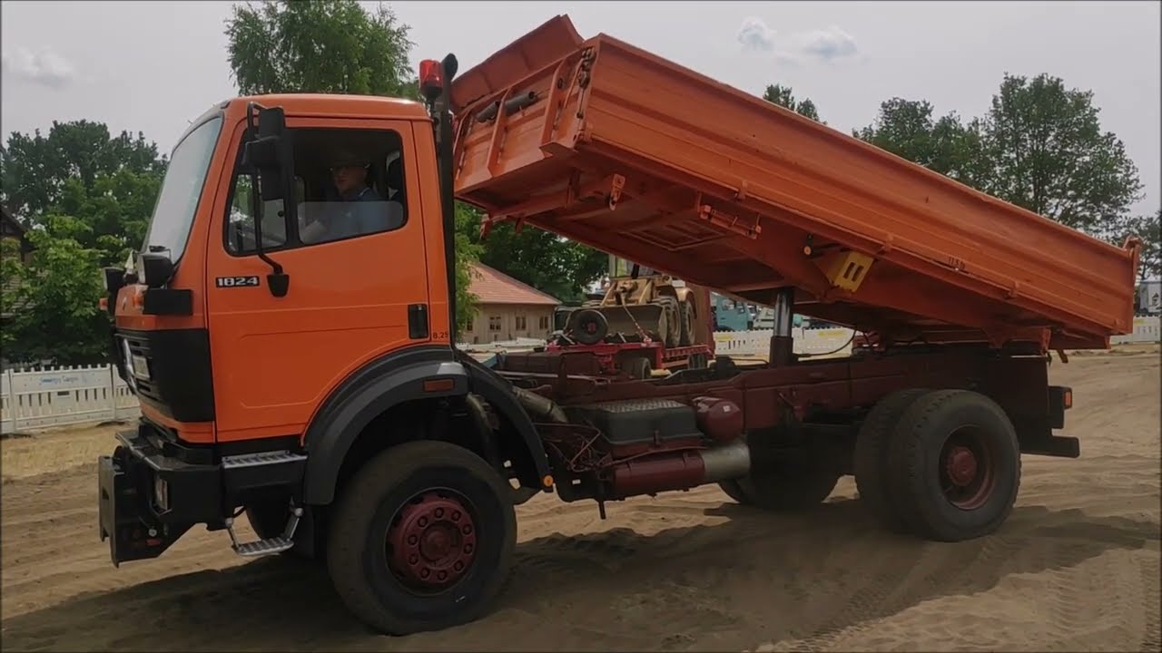 Mercedes NG / SK 1824 von Hanomag 70E  in Aschen beladen. | Bulli Garage Vlotho