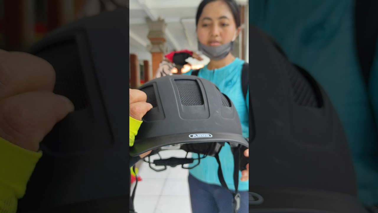 Helm Kerenn ABUS Hyban 2.0 menemani Premier 5 2021
