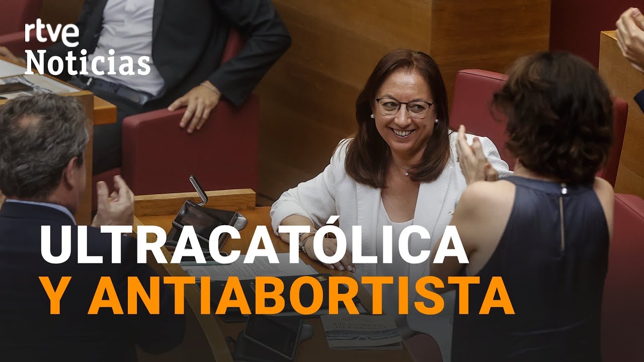 C. VALENCIANA: LLANOS MASSÓ (VOX), elegida PRESIDENTA de LES CORTS ante PROTESTAS FEMINISTAS | RTVE