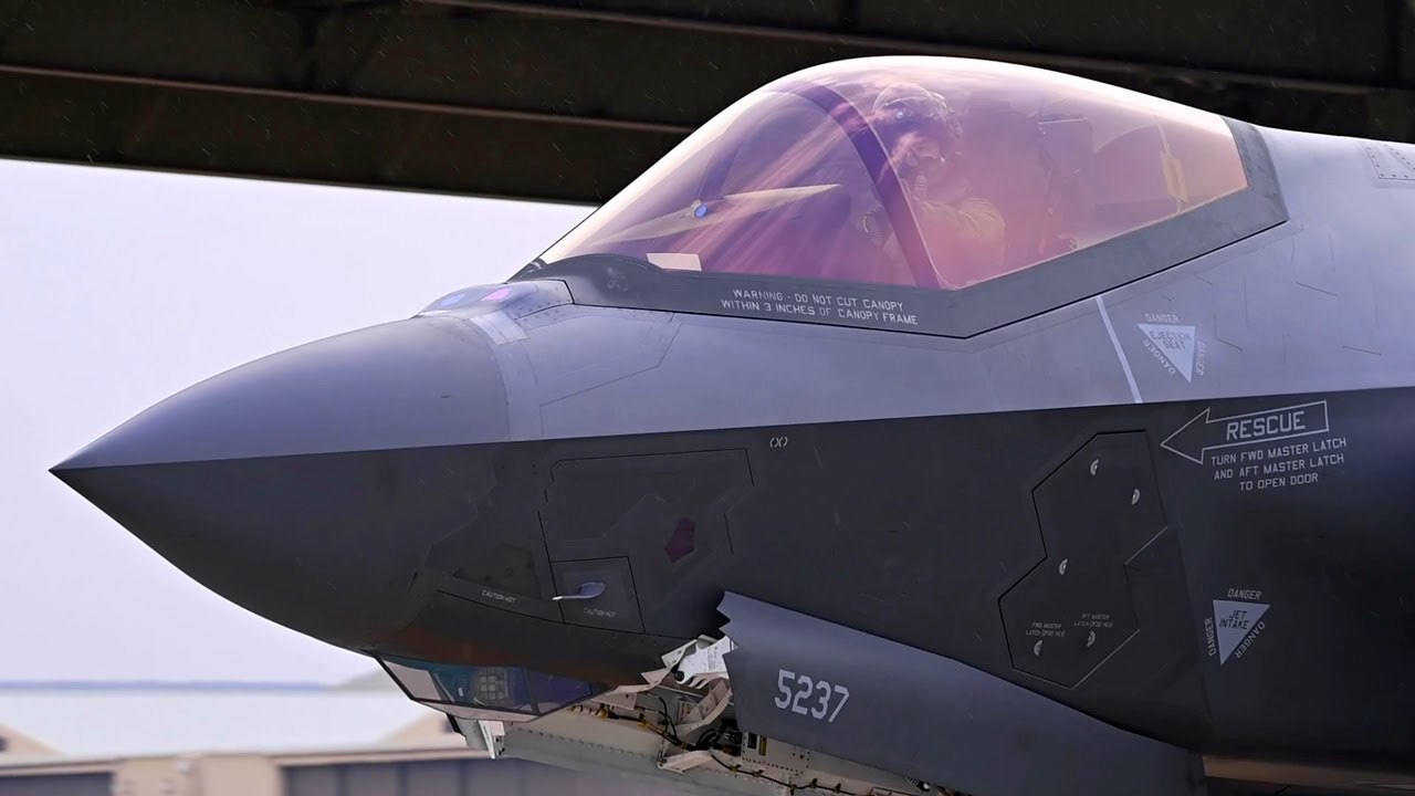F-35A Lightning IIs Take-Off In Light Snow, 388th Fighter Wing, 419th Fighter Wing From Hill AFB, UT