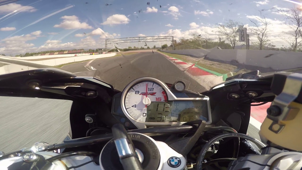 Catalunya No limits 2017 BMW s1000rr 1.54.3 best lap