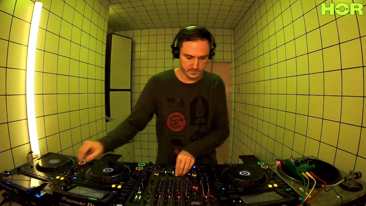 Dustin Zahn | H&Ouml;R - Feb 17 / 2022
