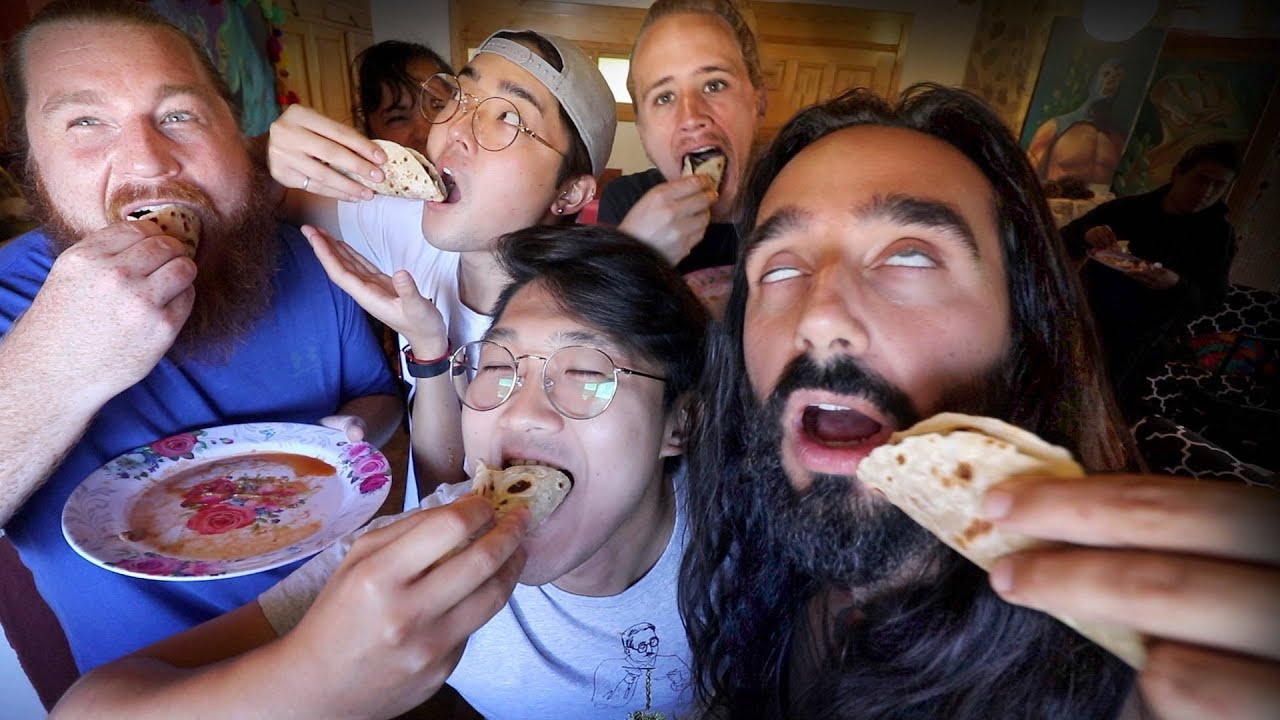 Probando comida MEXICANA SENSUAL ft. Coreano Vlogs, kenroVlogs, WeroWeroTV