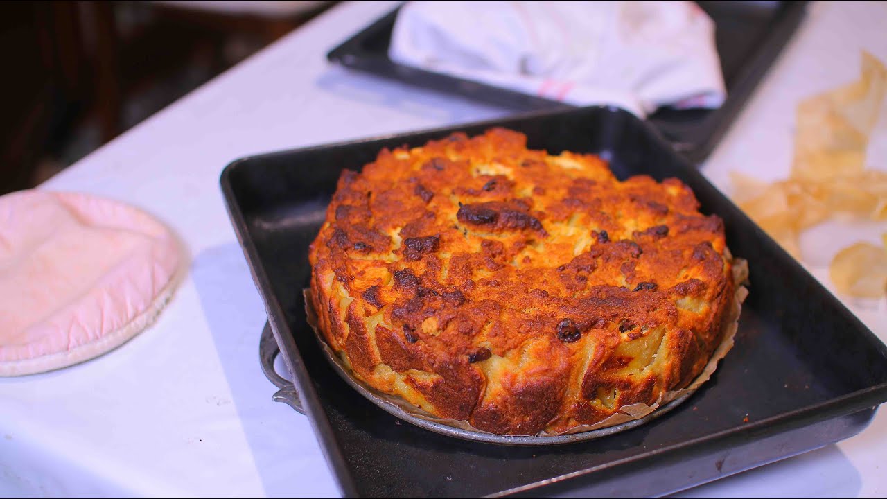 TORTA DI PANE CON MELE ED UVETTA