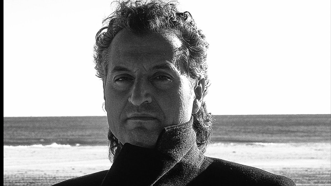 Maurizio Colonna plays Adagio