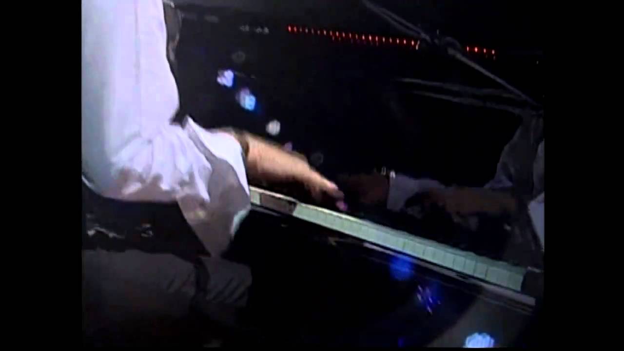 Paul McCartney - Nineteen Hundred and Eighty-Five (Argentina DVD 2010)