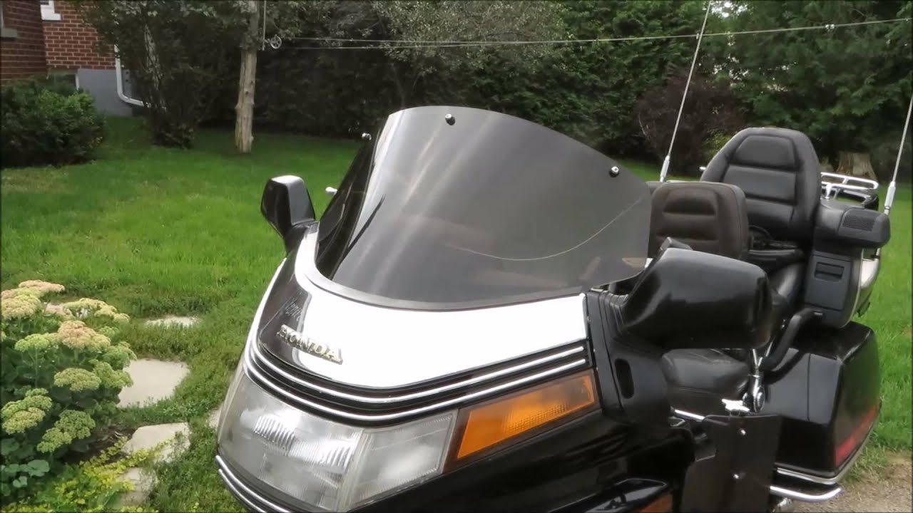 GL1500 Goldwing Slipstreamer adjustable Baggershield Install and Custom HD mufflers