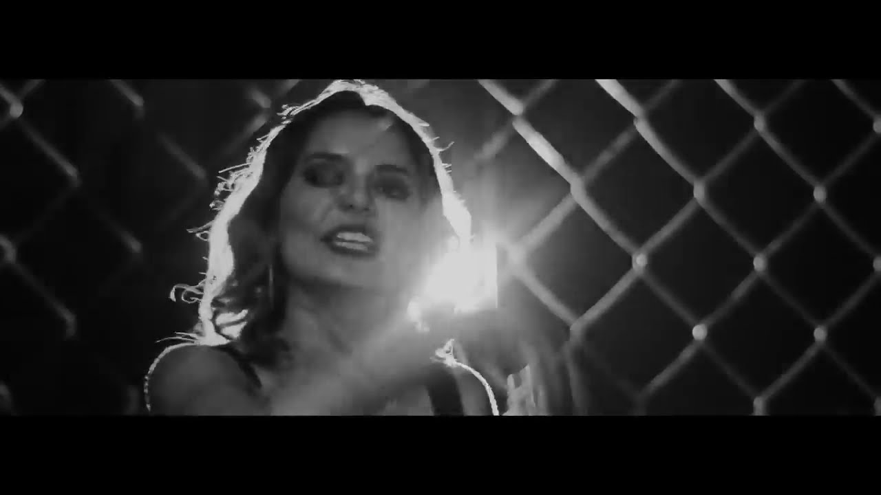 Hispana -  Puro Fuego (Video Oficial)